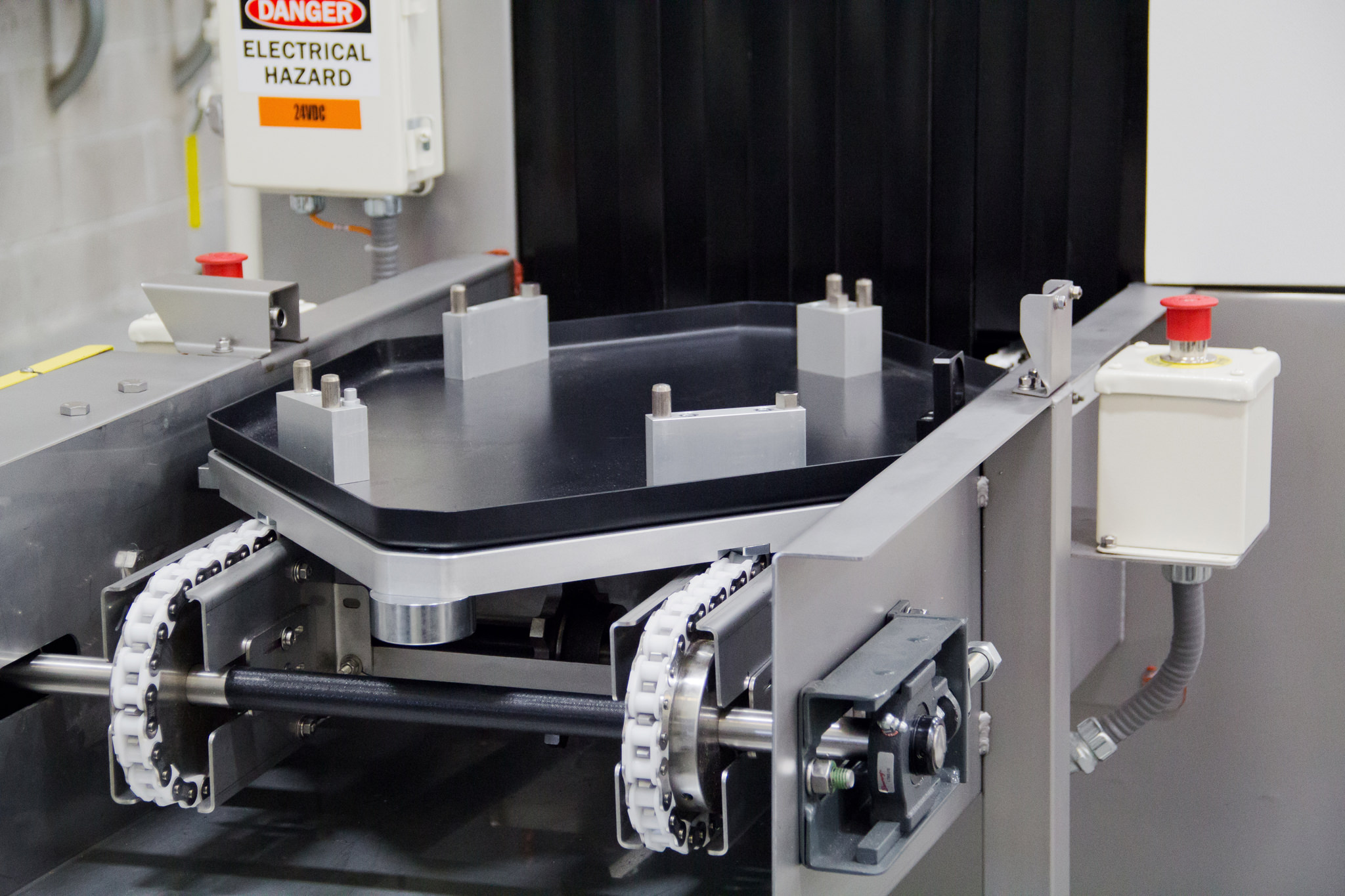 Washing and drying empty manufacturing pallets