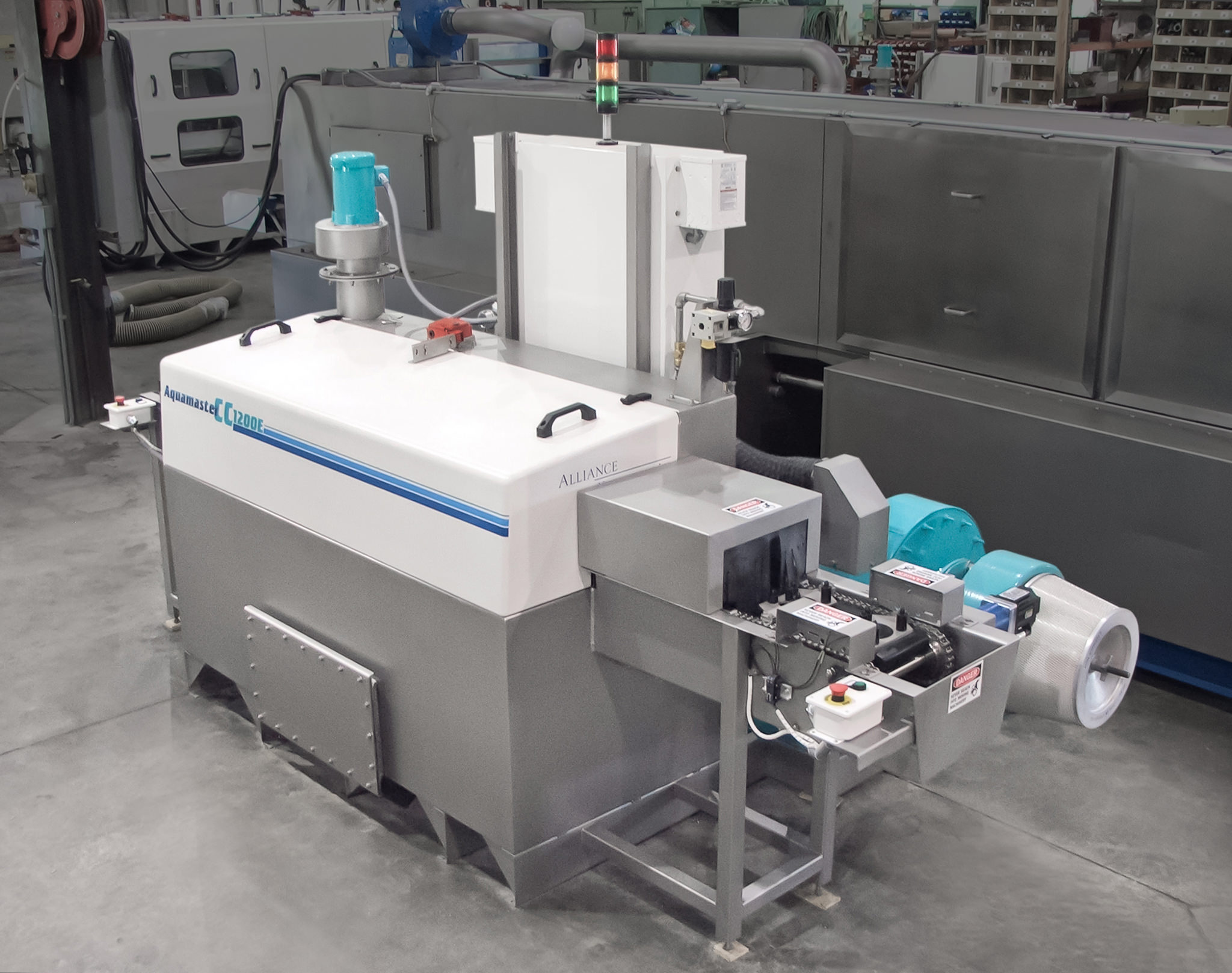 Parts washers for cleaning diesel engine components