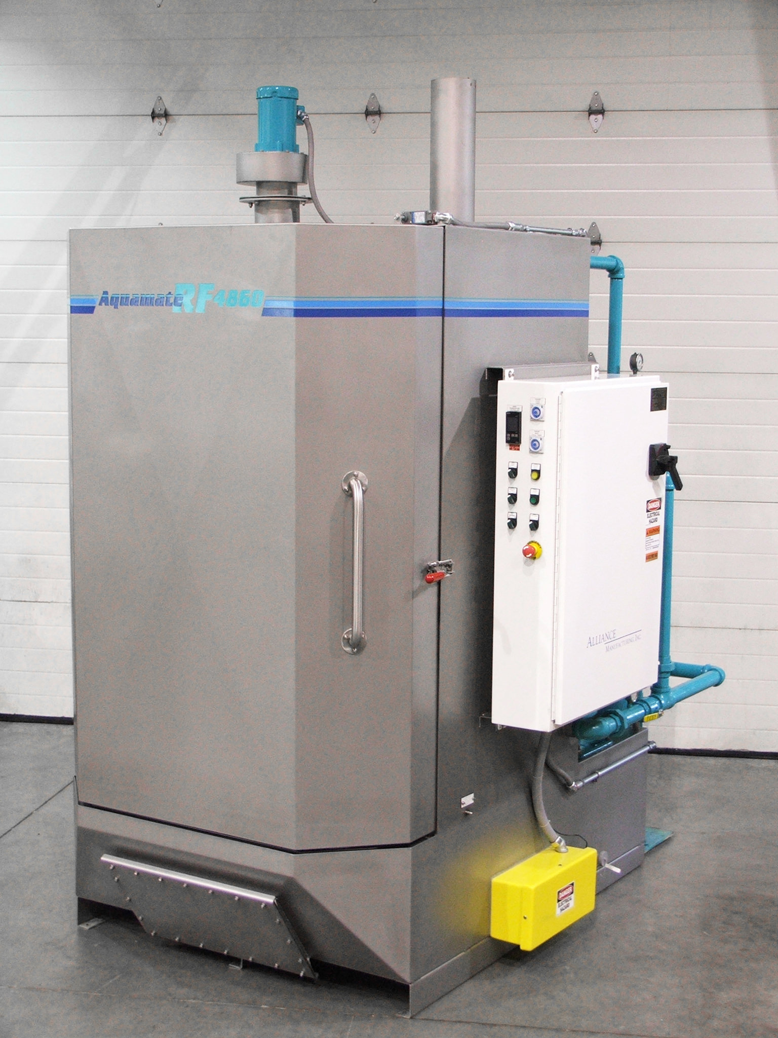 Versatile batch washer for a variety of manufactured parts