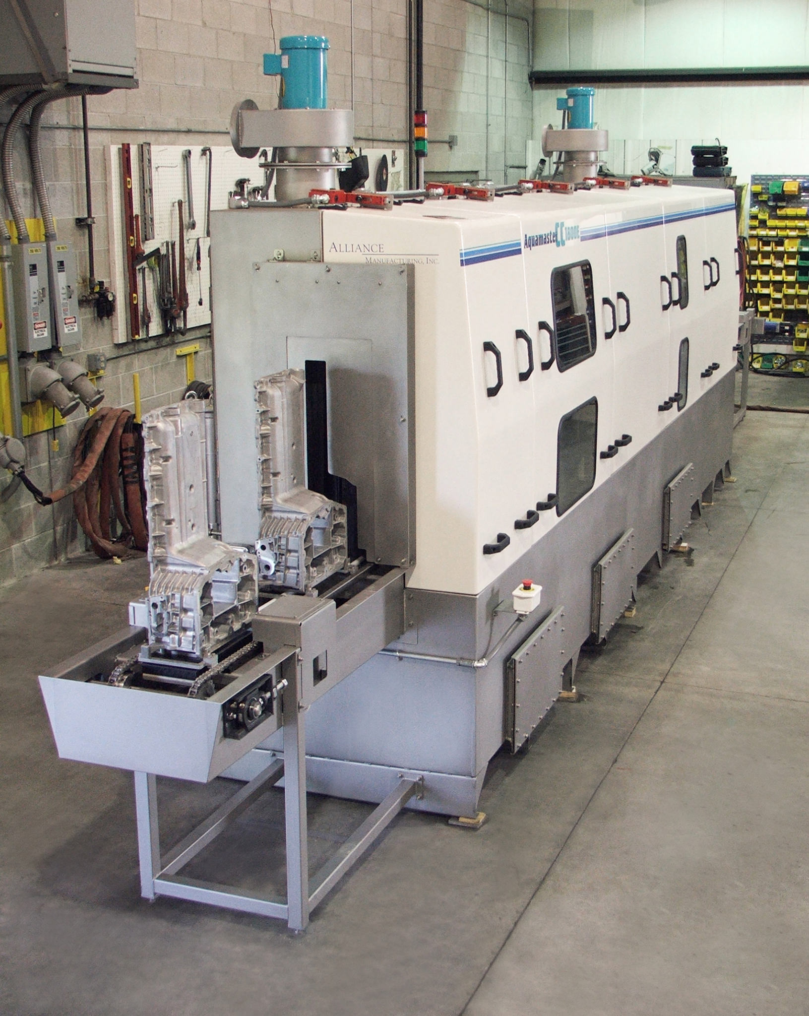 564_DSCF3382-Edit-2048 cleaning die-cast oil pans