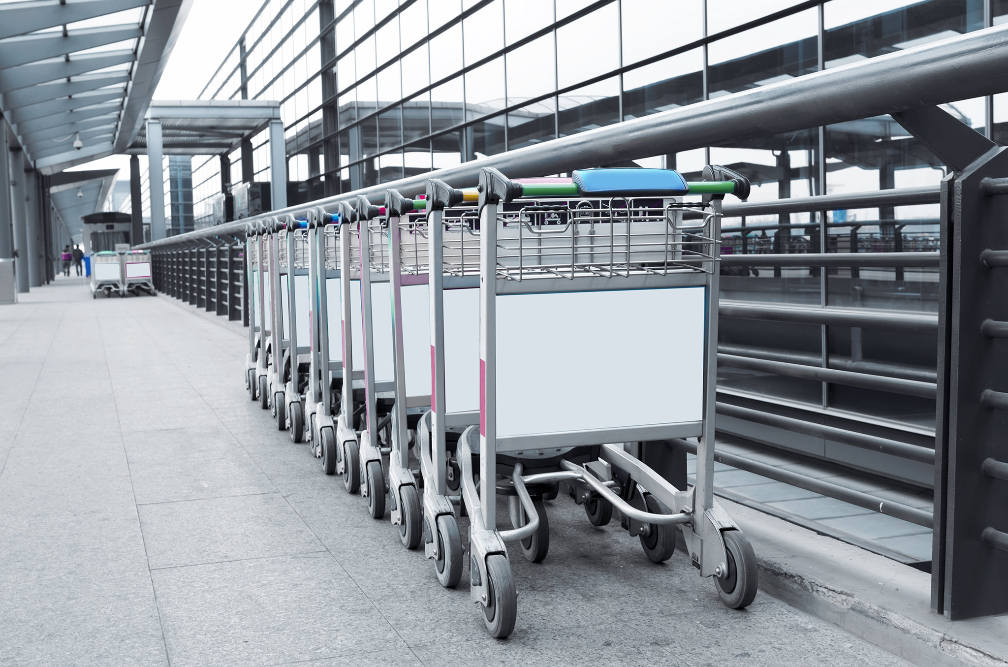 Luggage,Carts,At,Modern,Airport