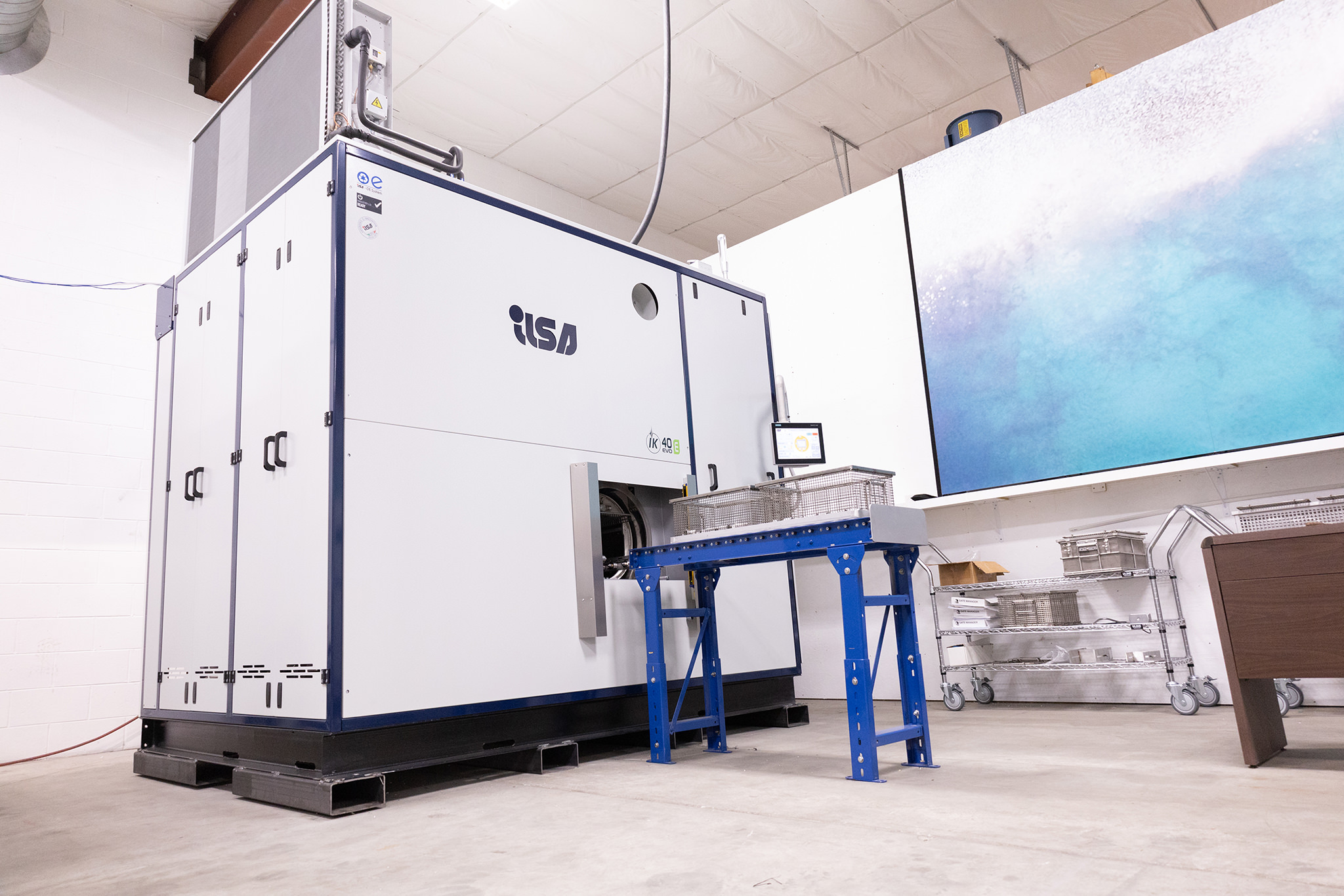 ILSA vacuum degreasing parts washer